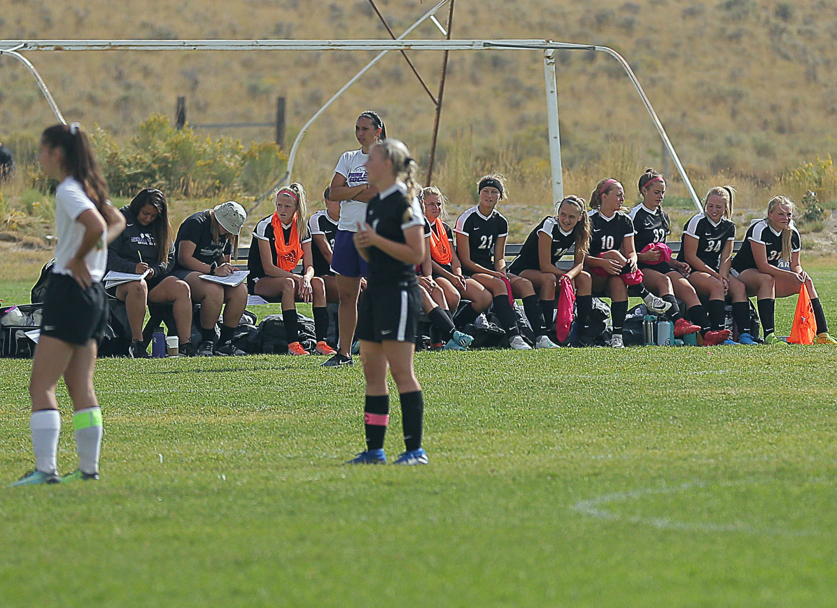 091019-elk-spt-spring-creek-girls-soccer-01.jpg